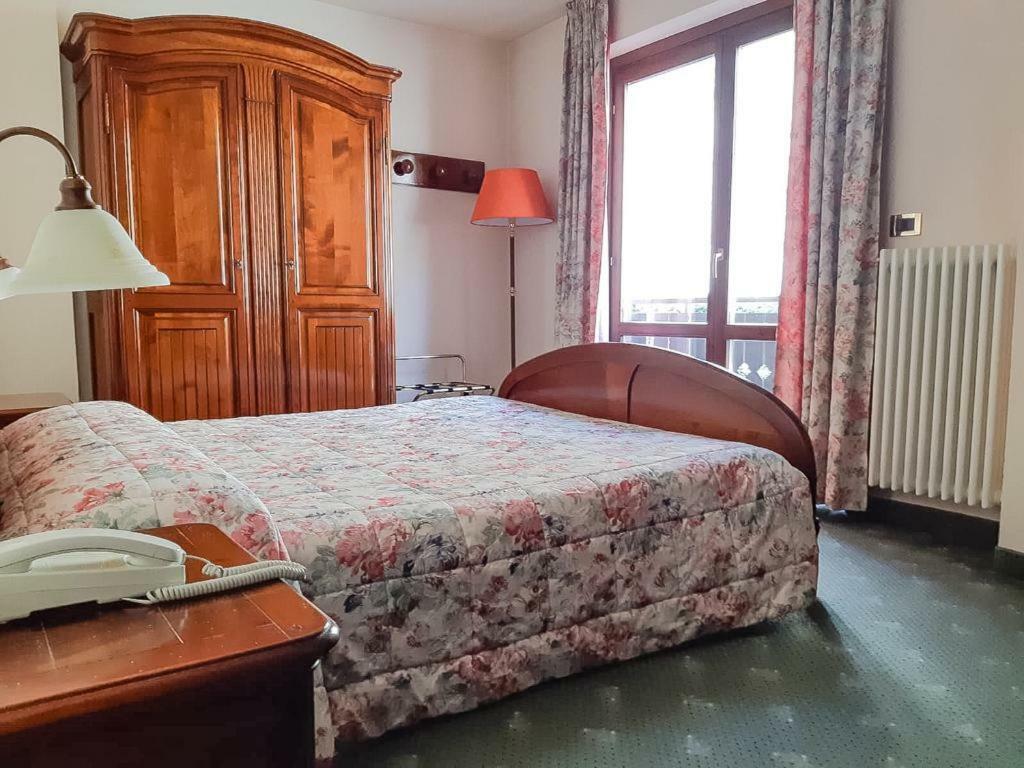 Hotel Panoramique Sarre Buitenkant foto